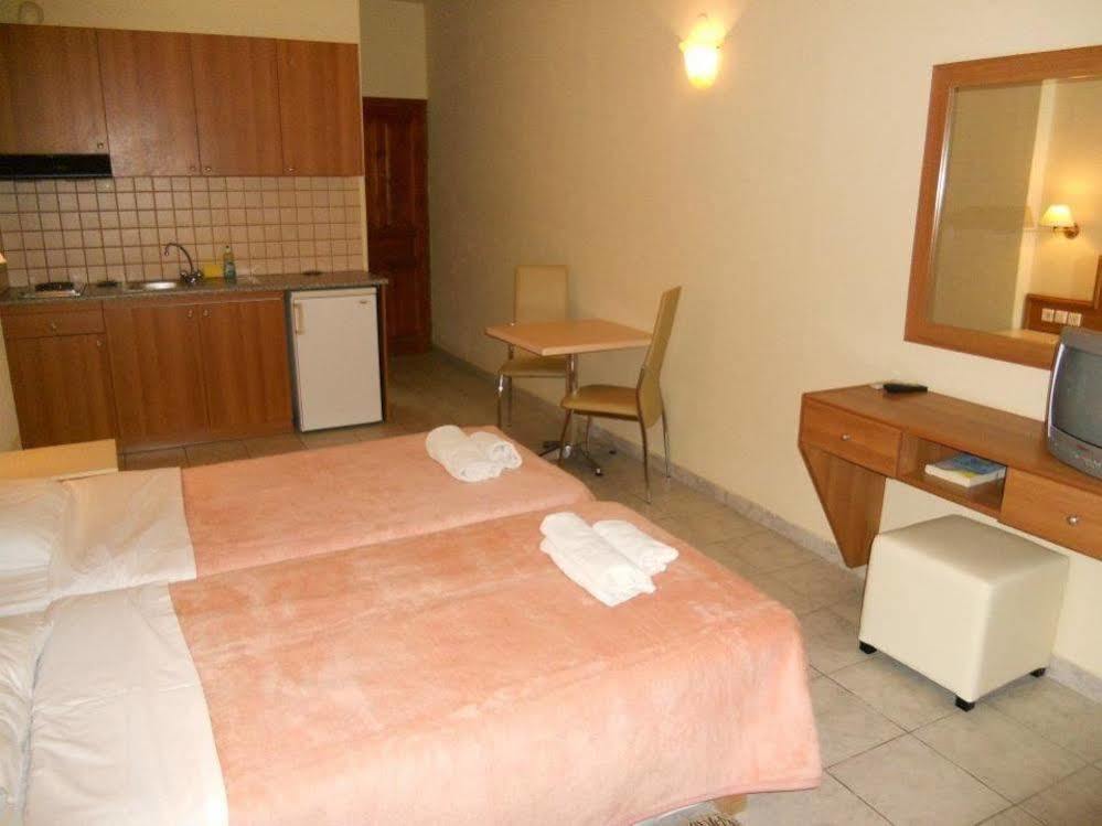 Volanakis Apartments Amoudara Lasithiou Esterno foto