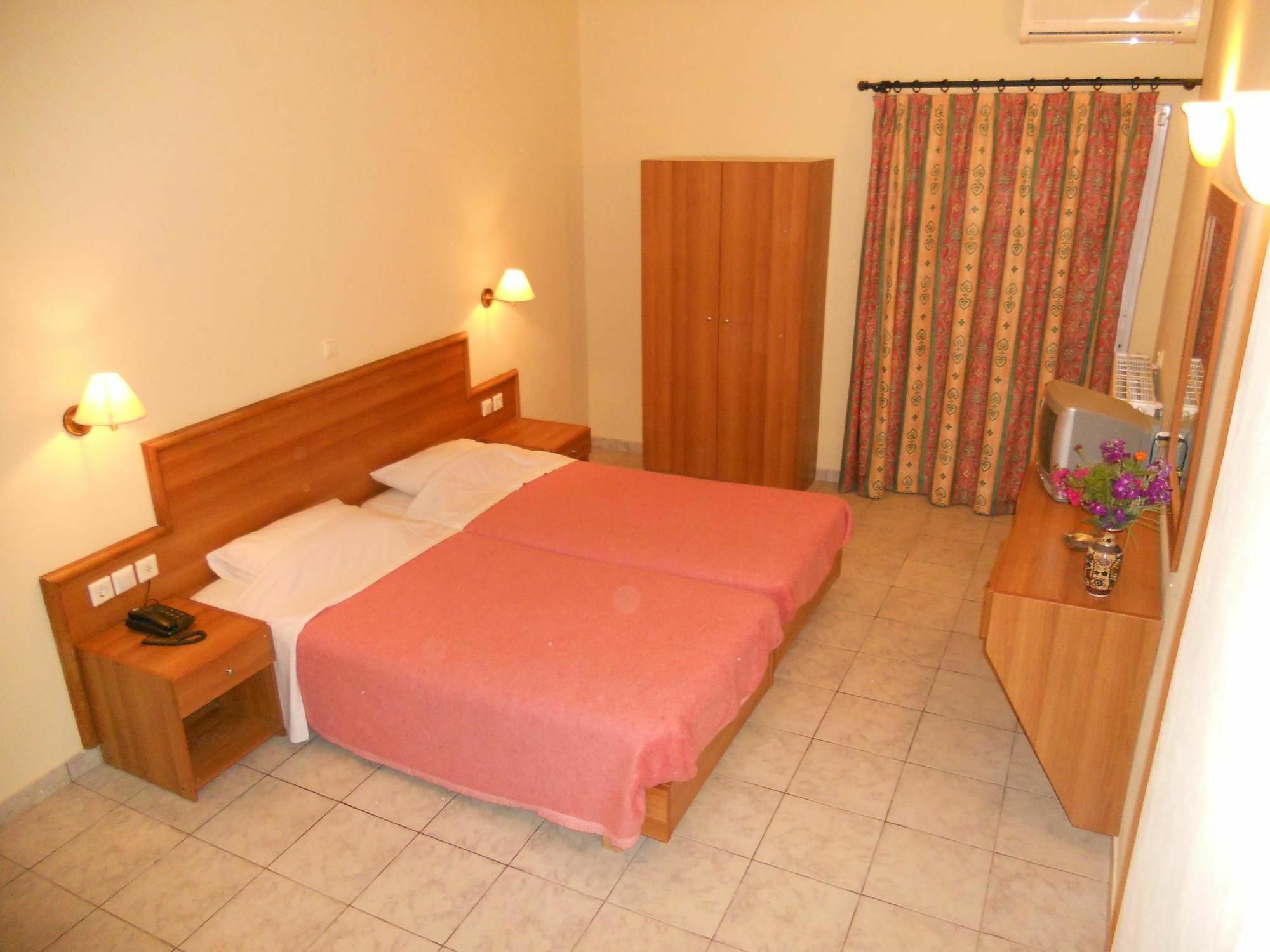 Volanakis Apartments Amoudara Lasithiou Esterno foto